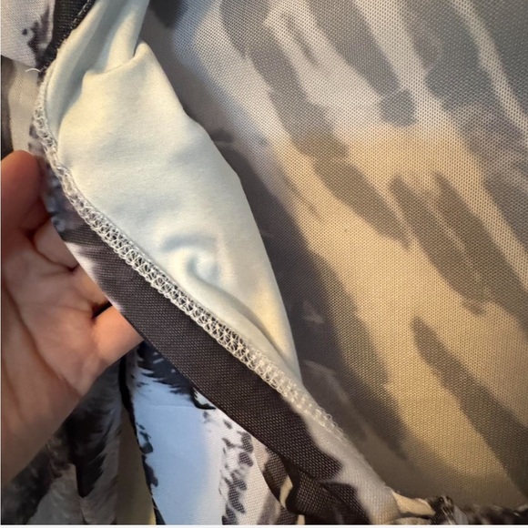 Princess Polly Clyde Long Sleeve Top Black / White size 0 - Picture 3 of 5